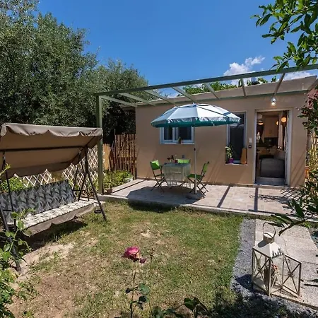 Bougainvillea House With Private Garden * Calamata