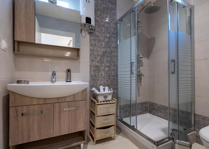 Bougainvillea House With Private Garden Apartman Kalamáta